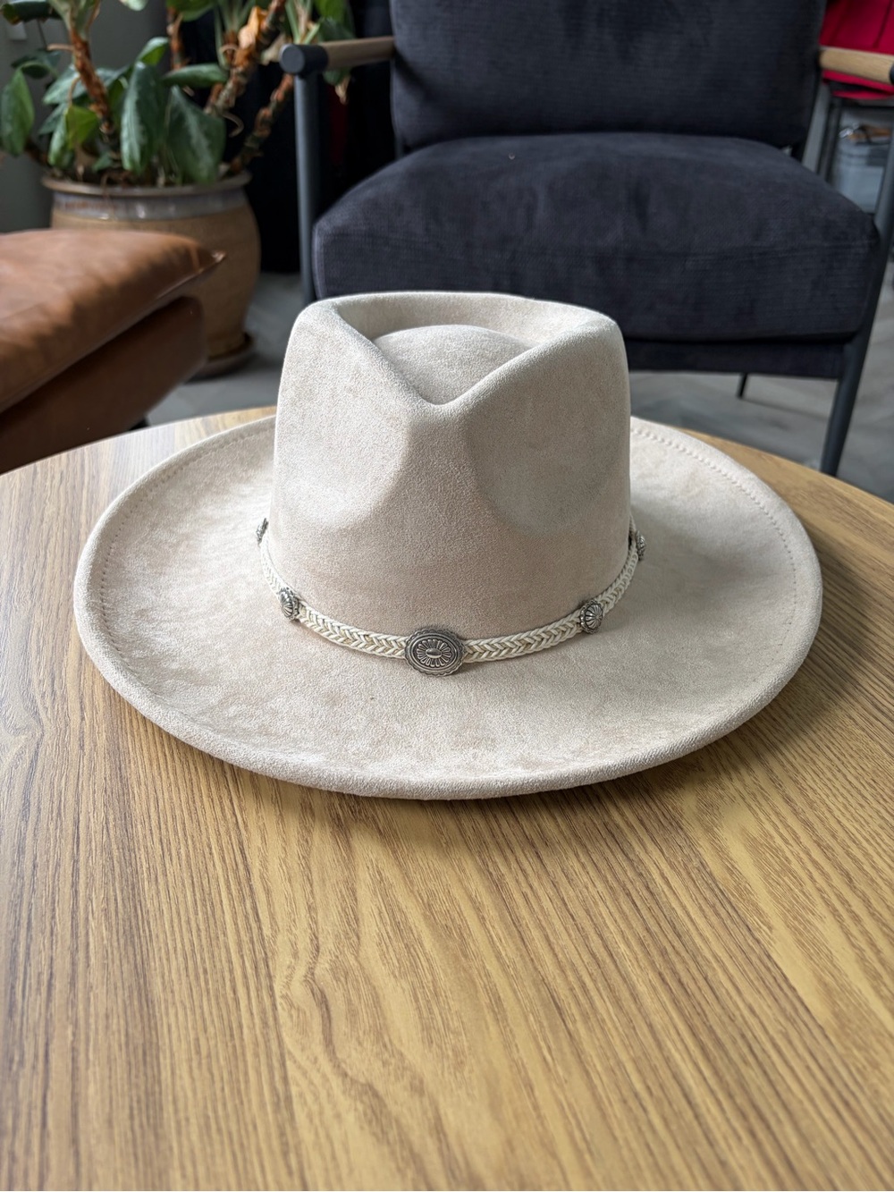 Western hat